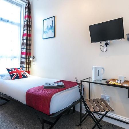 Royal Guest House 2 Hammersmith Londen Buitenkant foto