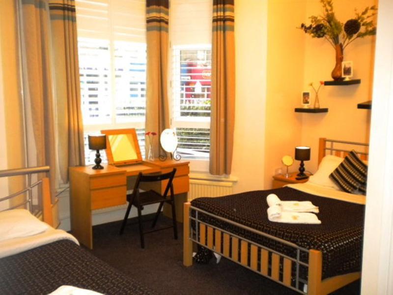 Royal Guest House 2 Hammersmith Londen Buitenkant foto