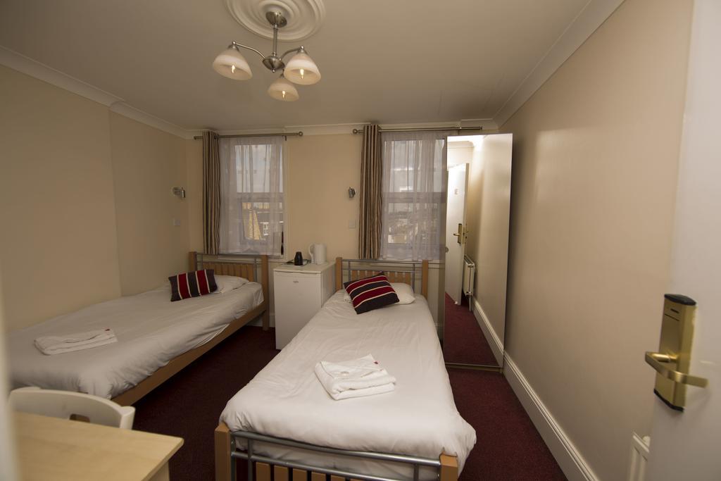 Royal Guest House 2 Hammersmith Londen Buitenkant foto